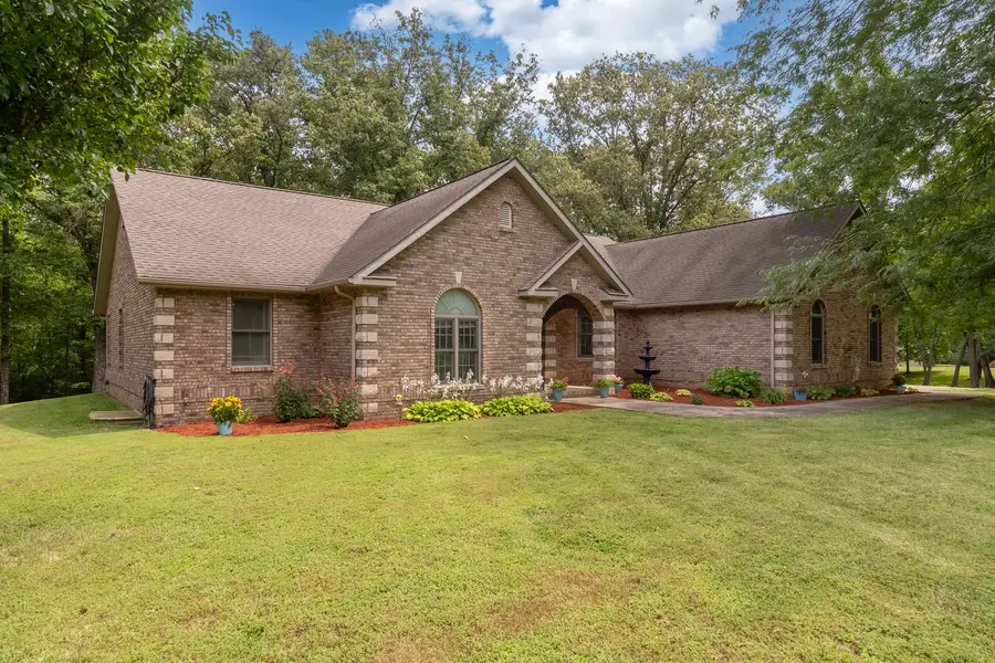 8804 Deangelo Lane, Benton, IL 62812 - #2