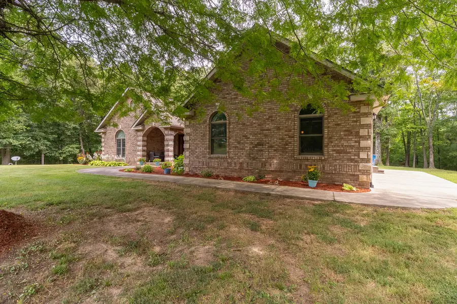 8804 Deangelo Lane, Benton, IL 62812 - #3