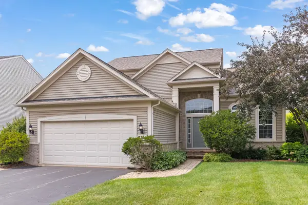 3111 Drury Lane, Carpentersville, IL 60110