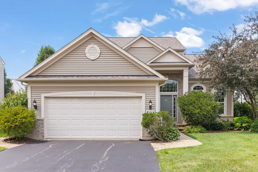 3111 Drury Lane, Carpentersville, IL 60110 - #2