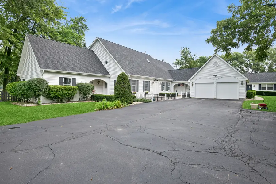 27490 W Wilmot Road, Antioch, IL 60002 - #2