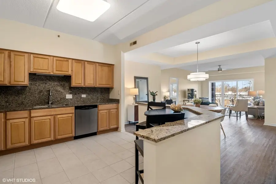 1479 N Milwaukee Avenue #308, Libertyville, IL 60048 - #2