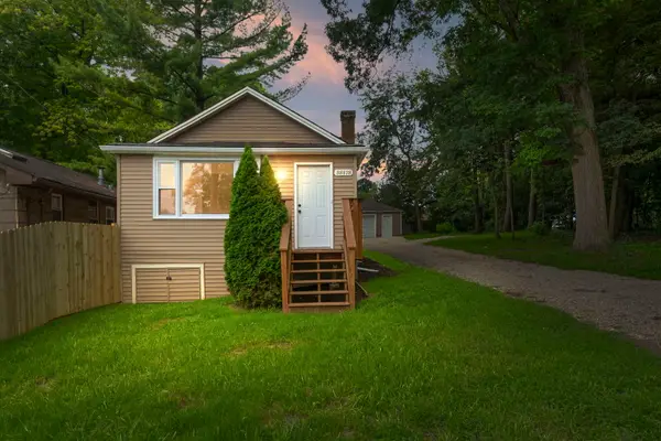 38178 N 1st Avenue, Spring Grove, IL 60081