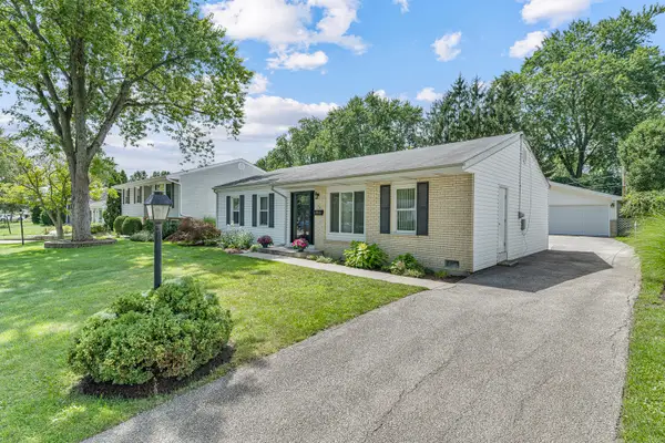 56 Birch Trail, Wheeling, IL 60090