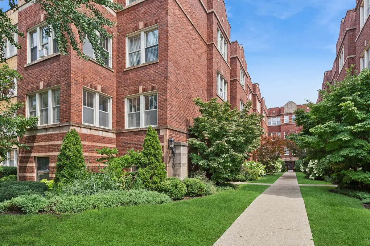 240 S Maple Avenue #3W, Oak Park, IL 60302 - #1