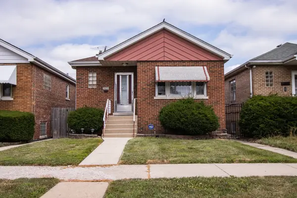 3837 Harvey Avenue, Berwyn, IL 60402