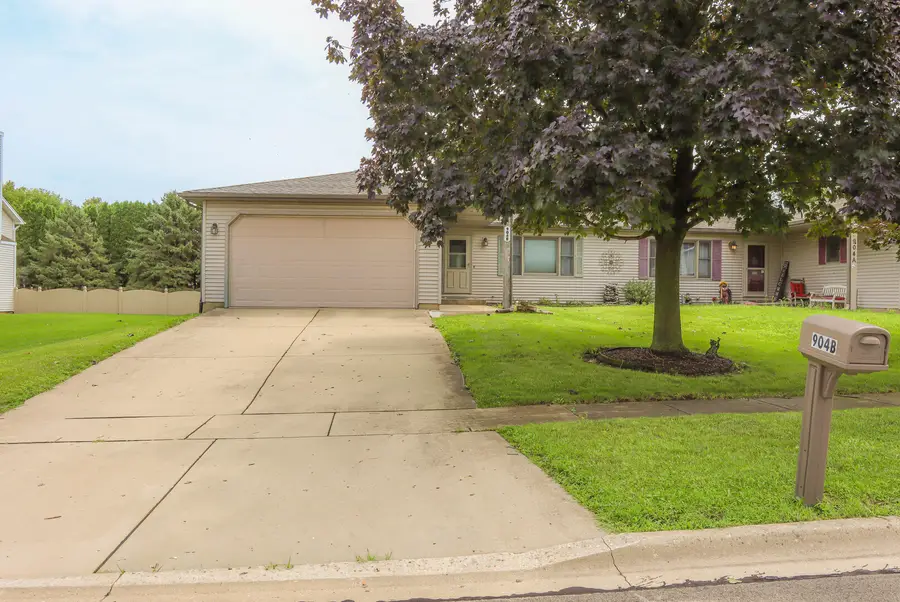 904 Harvest Trail #B, Yorkville, IL 60560 - #2