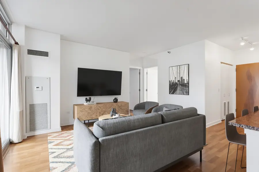 330 W Grand Avenue #1403, Chicago, IL 60654 - #3