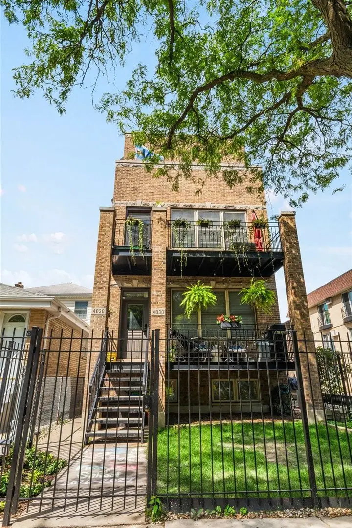 4030 N California Avenue #3, Chicago, IL 60618 - #1
