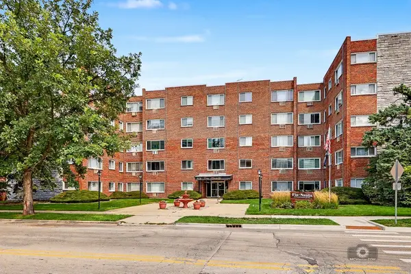 222 Madison Street #109, Joliet, IL 60435