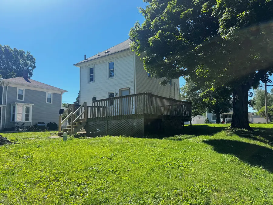 302 E Prospect Street, Kewanee, IL 61443 - #3