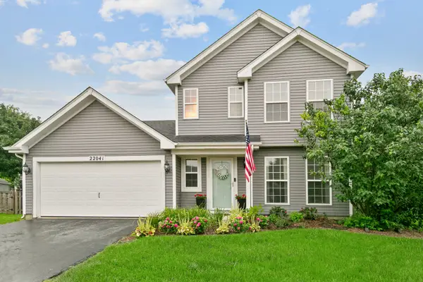 22041 W Petoskey Court, Plainfield, IL 60544