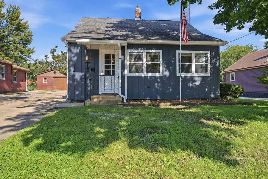 1215 Colton Avenue, Bloomington, IL 61701 - #2