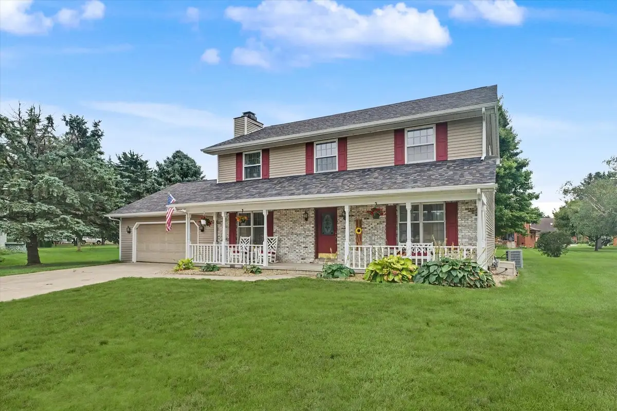300 Gainesborough Court, Monticello, IL 61856 - #1