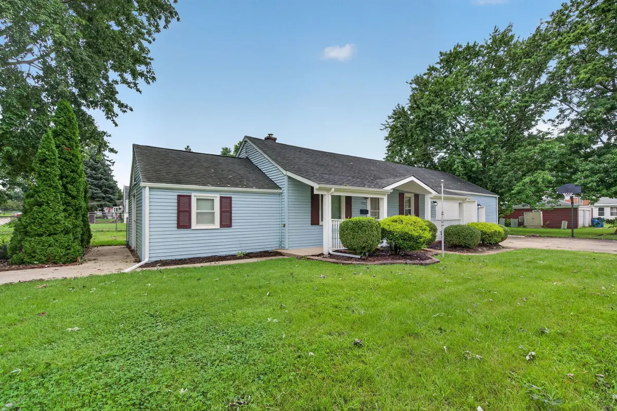 1721 Kelly Avenue, Crest Hill, IL 60403 - #1