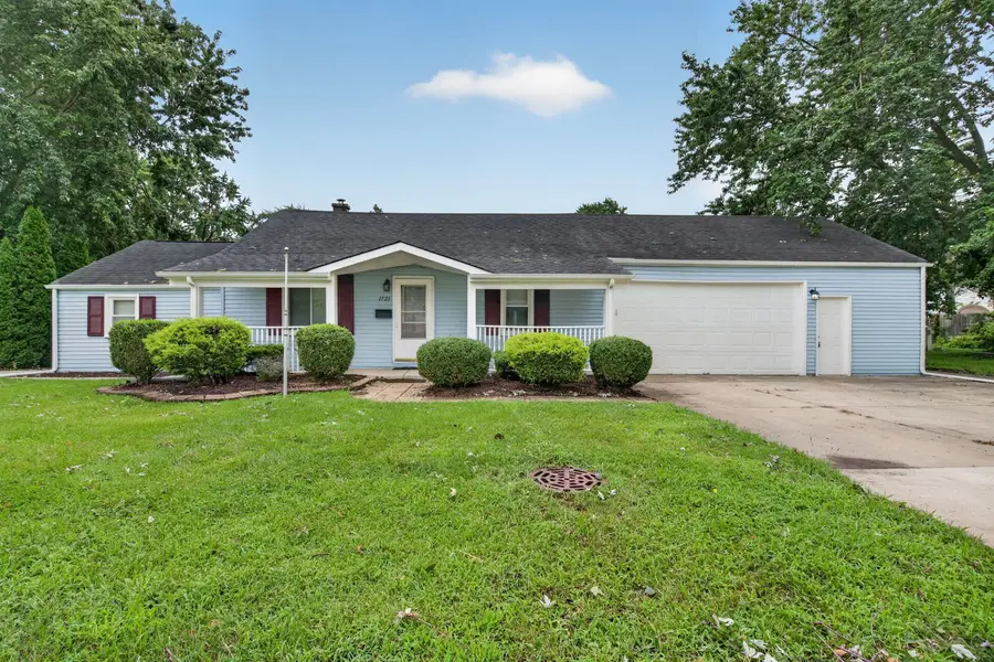 1721 Kelly Avenue, Crest Hill, IL 60403 - #2