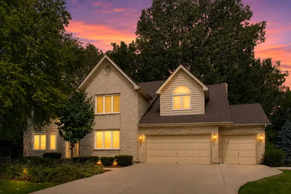 933 Spindletree Avenue, Naperville, IL 60565