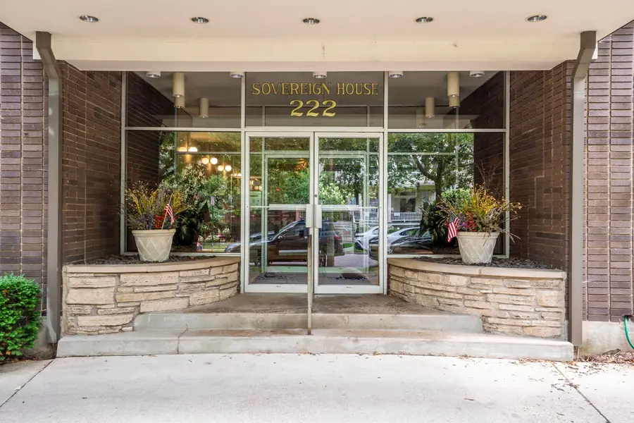 222 N Grove Avenue #2D, Oak Park, IL 60302 - #2