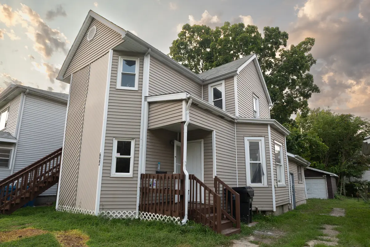 622 E Mulberry Street, Bloomington, IL 61701 - #1
