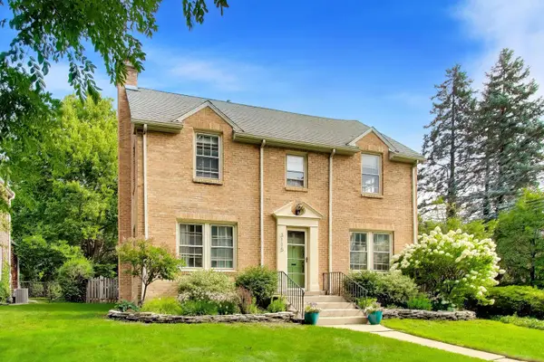 3115 Park Place, Evanston, IL 60201