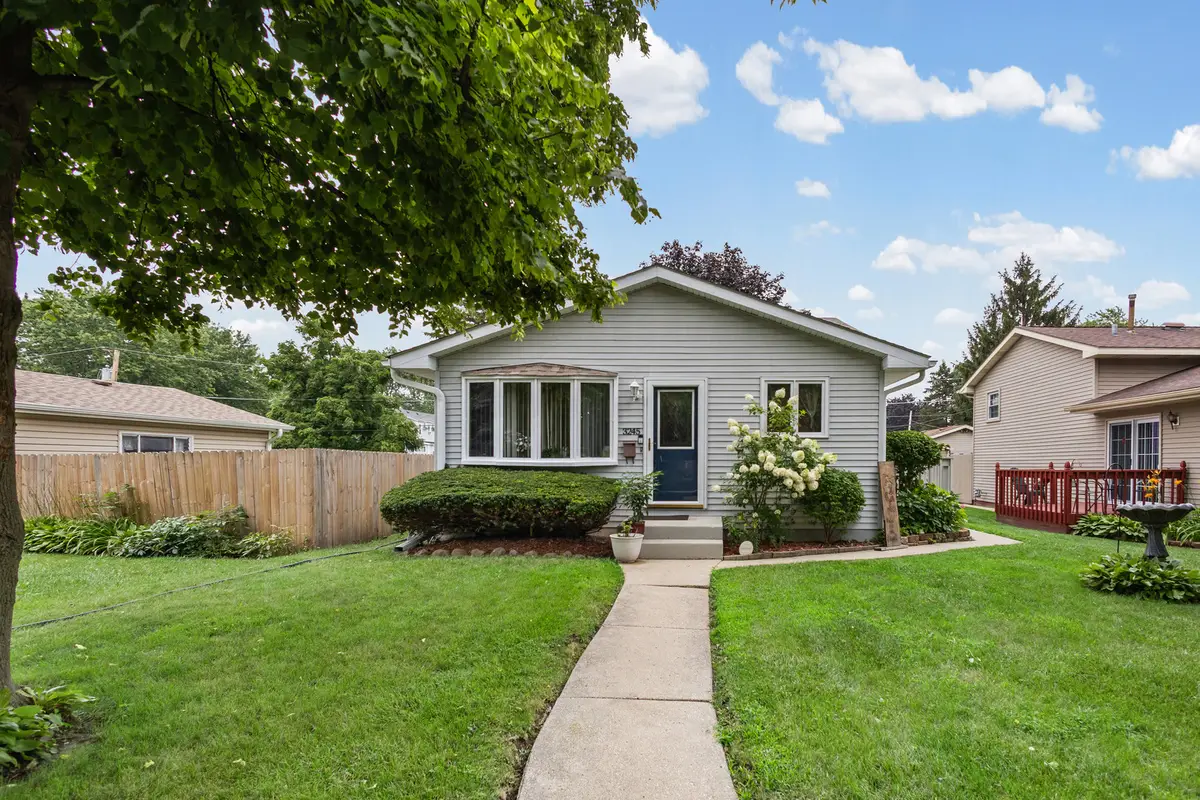 3245 Gilboa Avenue, Zion, IL 60099 - #1