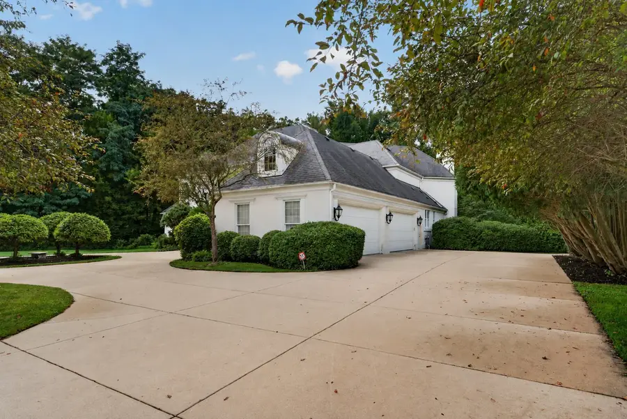 6N538 Brookhaven Lane, Saint Charles, IL 60175 - #3