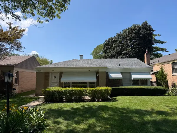 8720 Monticello Avenue, Skokie, IL 60076