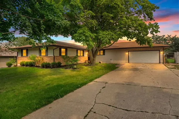6379 Hallen Avenue, Belvidere, IL 61008