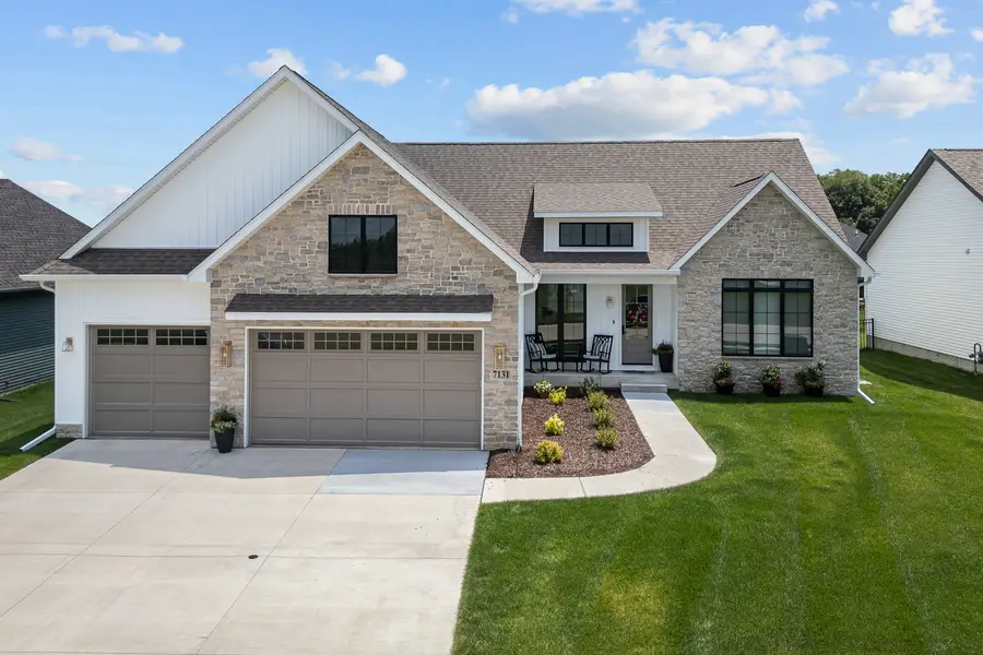 7131 Alvie Lane, Bettendorf, IA 52722 - #2