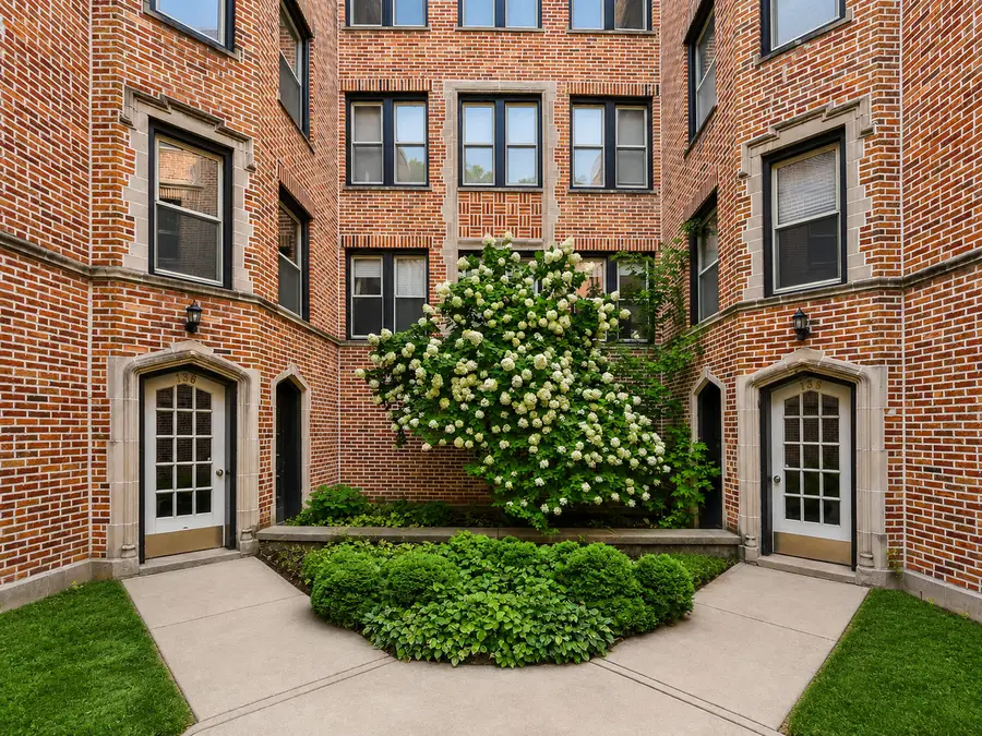 136 Clyde Avenue #2S, Evanston, IL 60202 - #2