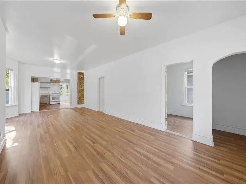10560 S Edbrooke Avenue, Chicago, IL 60628 - #3