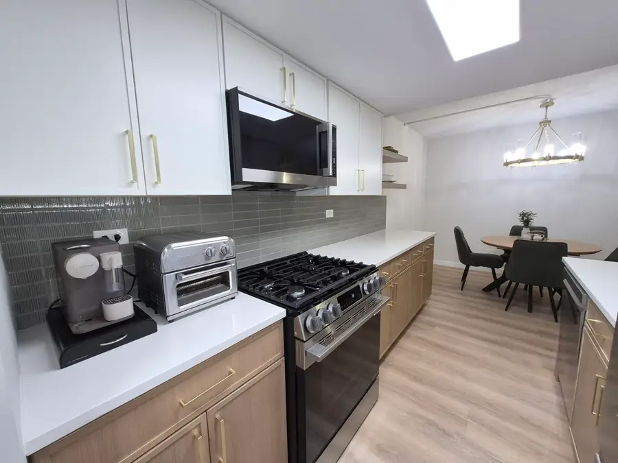 512 Redondo Drive #409, Downers Grove, IL 60516 - #2
