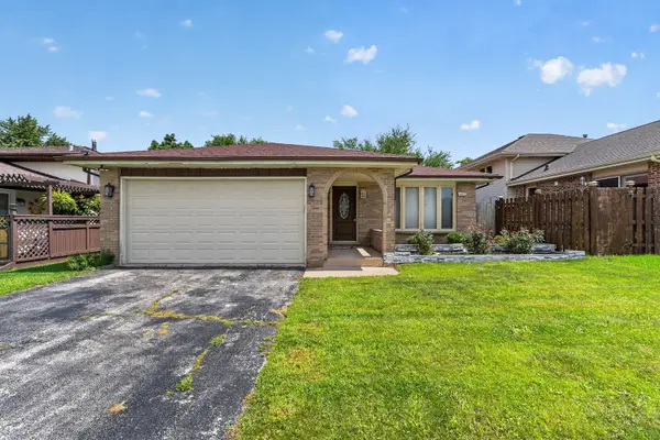 14631 Knox Avenue, Midlothian, IL 60445