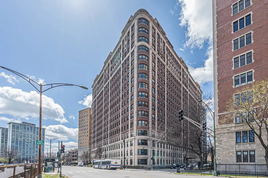 3750 N Lake Shore Drive #2C, Chicago, IL 60613 - #3