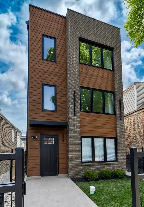 3125 W Polk Street, Chicago, IL 60612
