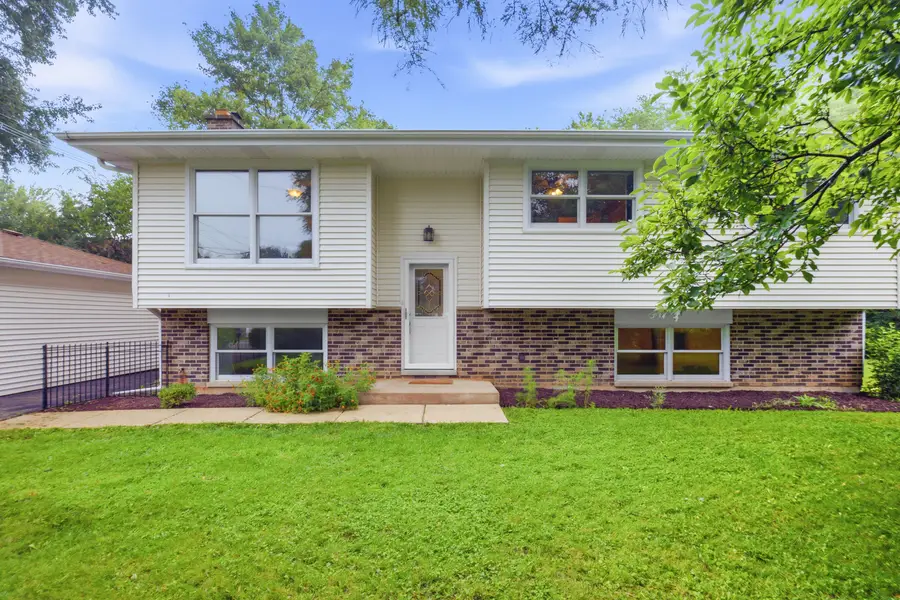 27W440 Central Avenue, Warrenville, IL 60555 - #2