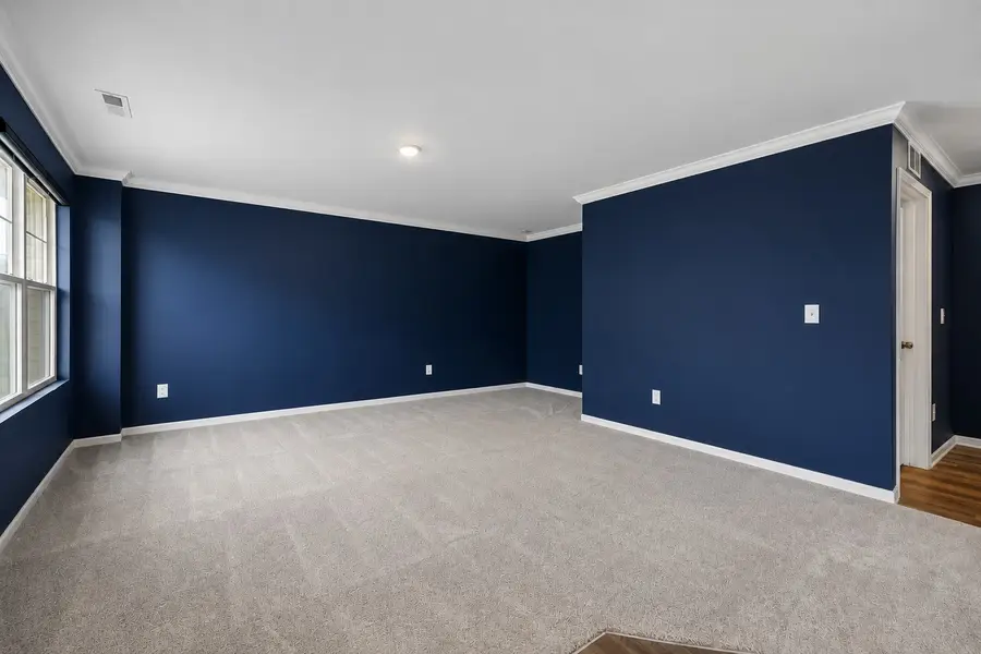 504 Comstock Road, South Elgin, IL 60177 - #3