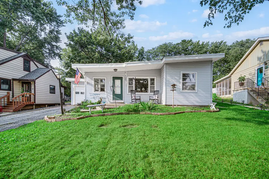 909 Pershing Drive, Wauconda, IL 60084 - #2