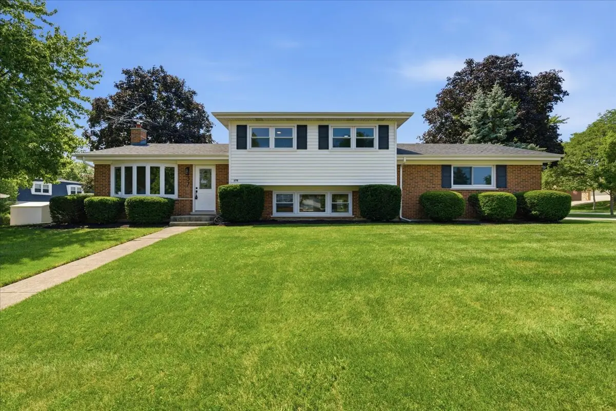 37 E Weathersfield Way, Schaumburg, IL 60193 - #1