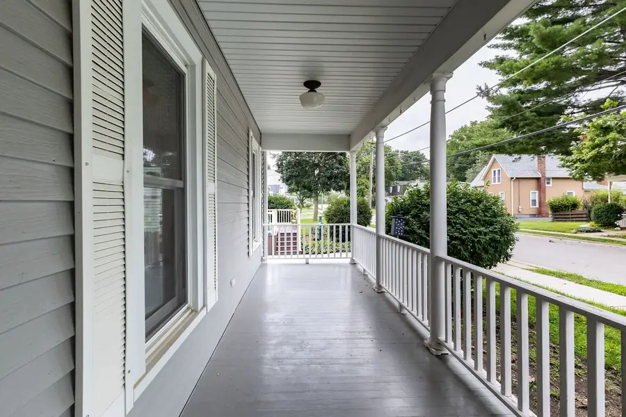 38 N Green Street, Carpentersville, IL 60110 - #3