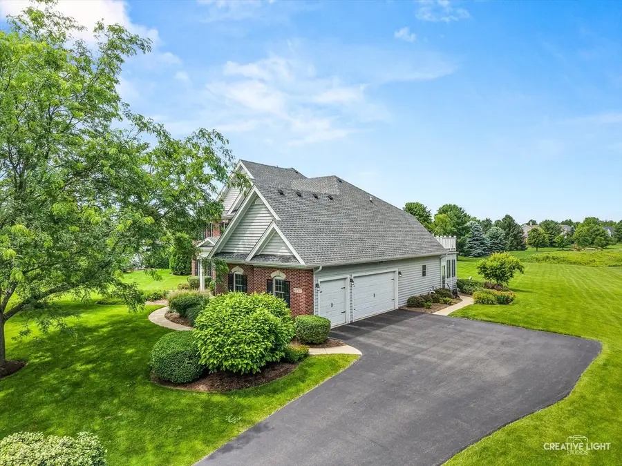 40W850 Stonecrest Drive, Elgin, IL 60124 - #2
