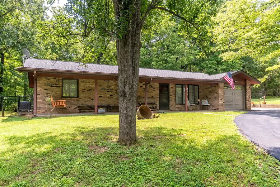 128 Starlight Lane, Carbondale, IL 62902 - #2