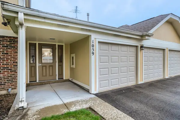 1059 Southbury Lane, Wheeling, IL 60090