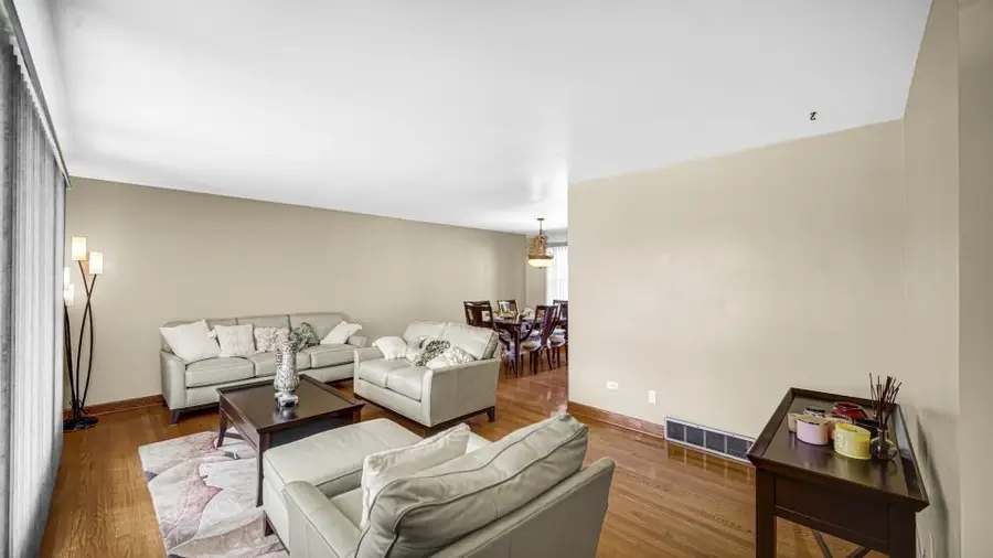 17106 Ingleside Avenue, South Holland, IL 60473 - #3