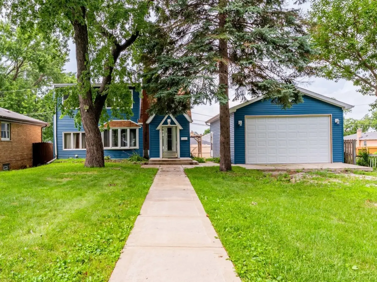 8728 S Rockwell Avenue, Evergreen Park, IL 60805 - #1