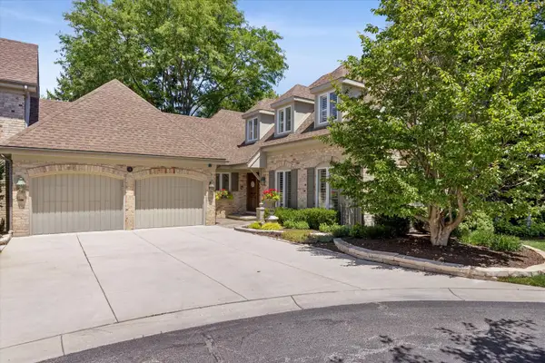 9 Tartan Road, Burr Ridge, IL 60527