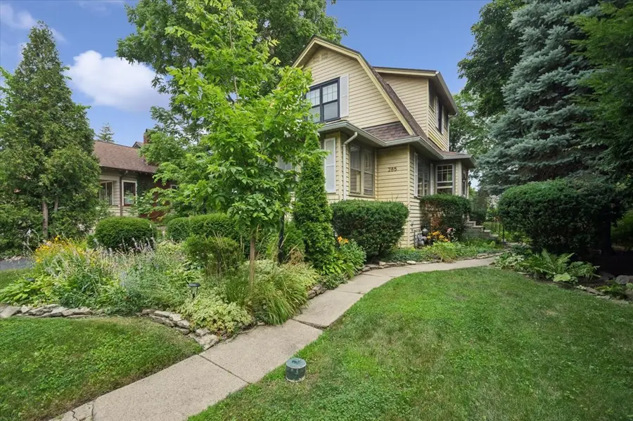 285 N Larch Avenue, Elmhurst, IL 60126 - #2