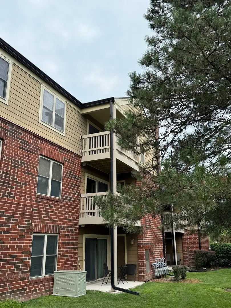 108 Glengarry Drive #304, Bloomingdale, IL 60108 - #2