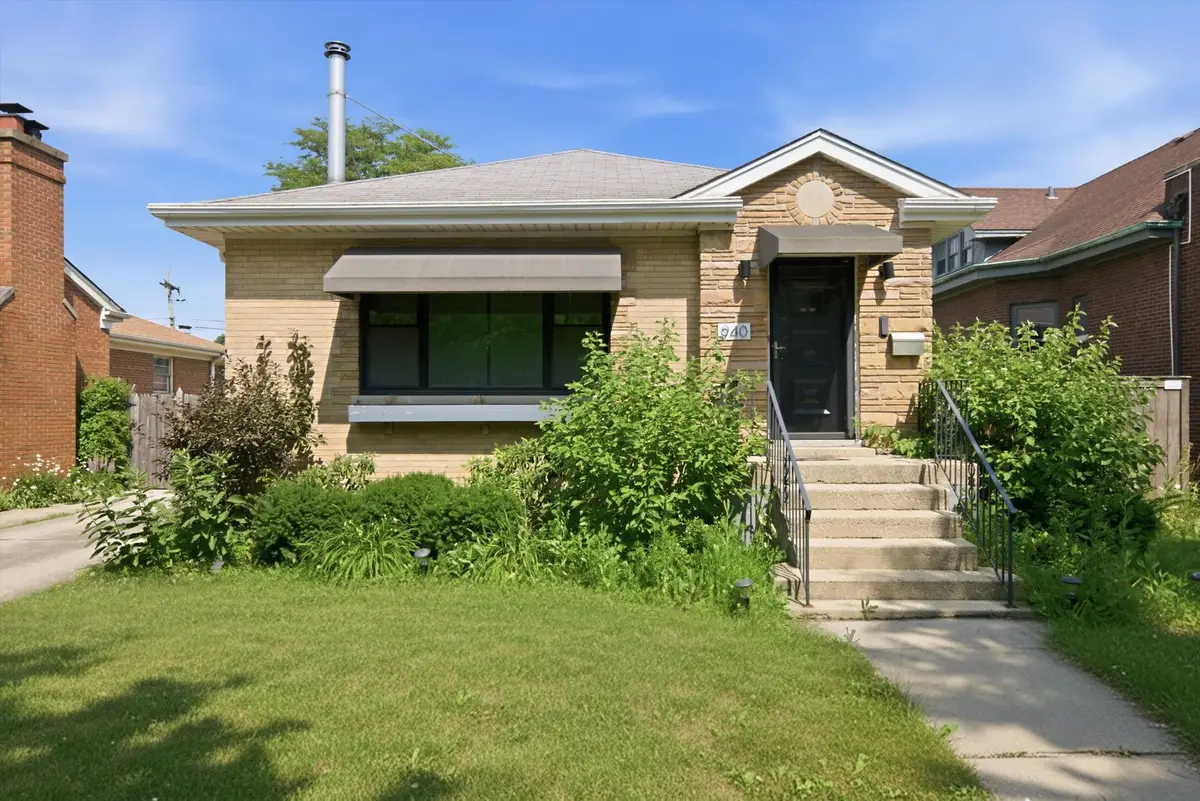940 N Oak Park Avenue, Oak Park, IL 60302 - #1