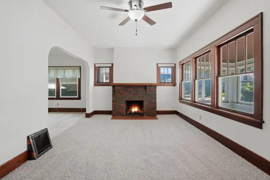 1318 44th Street, Rock Island, IL 61201 - #3